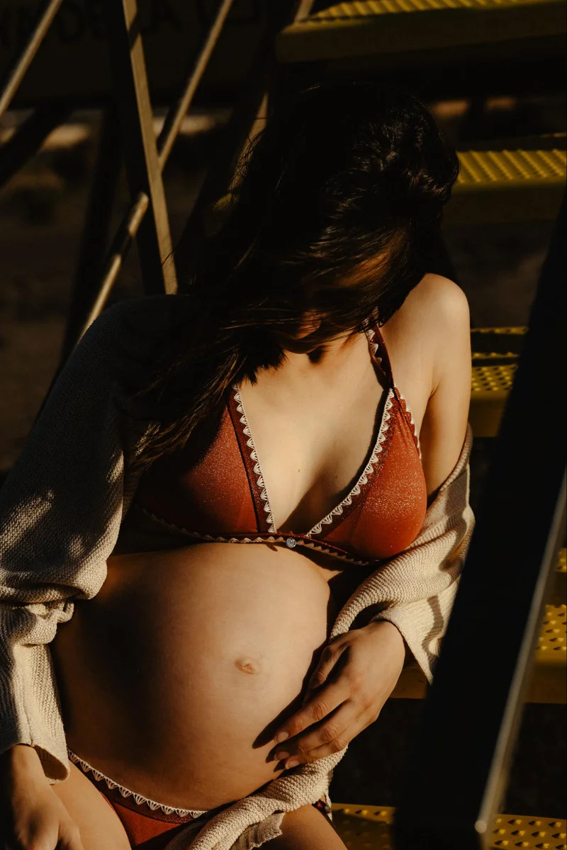Natural maternity photo session in Tenerife - frame 5