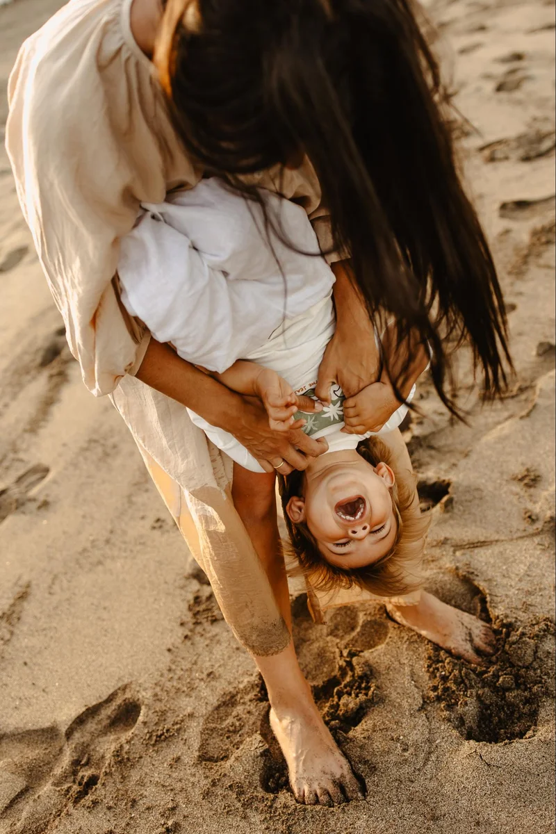 Family portrait on the sand during a natural Tenerife session