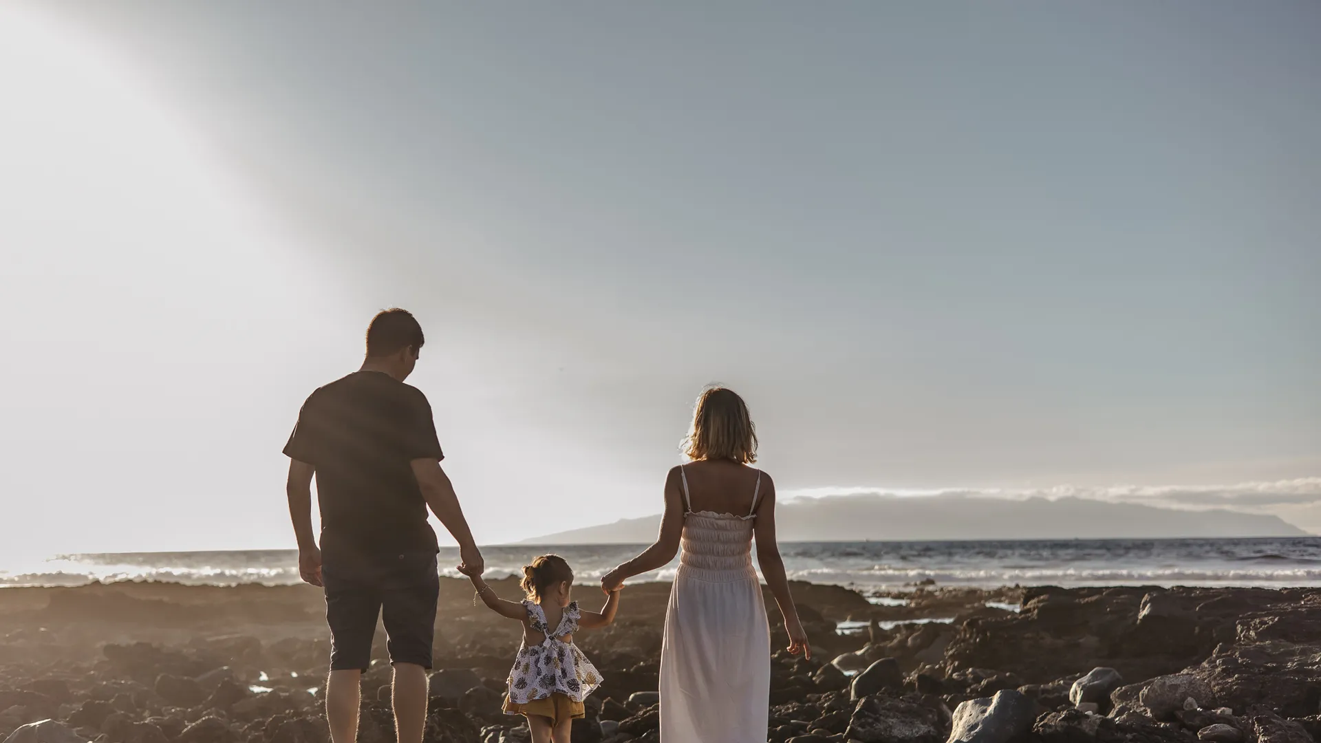 Family Session at Las Américas Beach