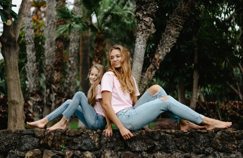 mother-and-daughter-session - Photo 11