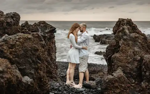 Sesión de pareja en Puerto de la Cruz - Photo 4