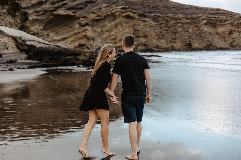 sesion-familiar-playa-entre-rocas - Foto 23