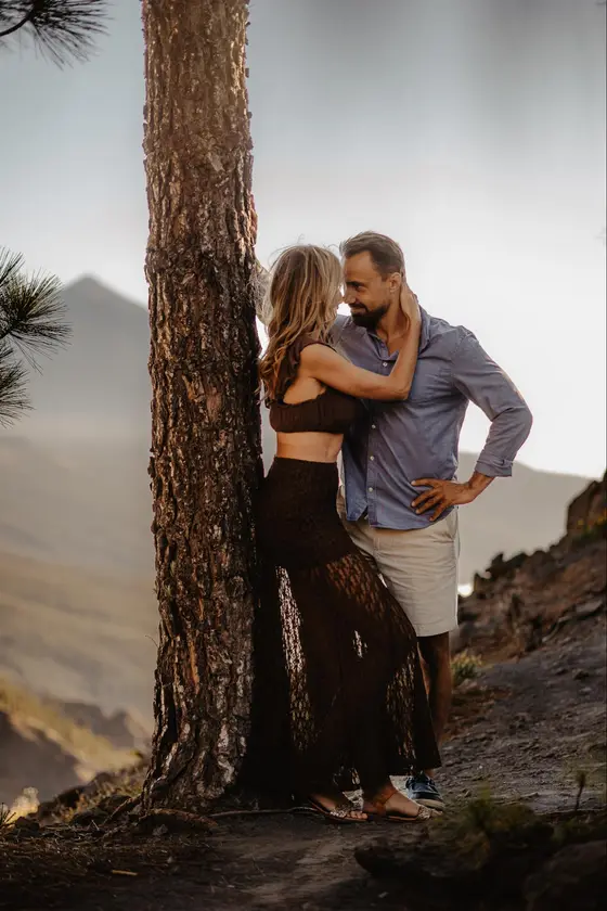 Portrait from a romantic couples photoshoot in Tenerife in the Teide scenery frame 31